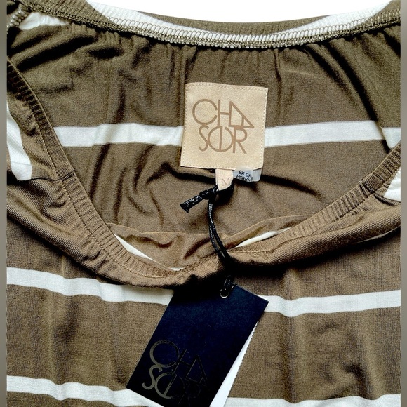 Chaser On/Off Shoulder Bell Sleeve Top - Size Medium - Picture 2 of 3